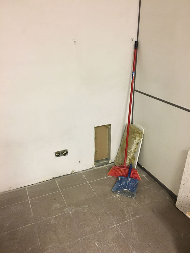 restorano-irengimas,-apdailos-darbai